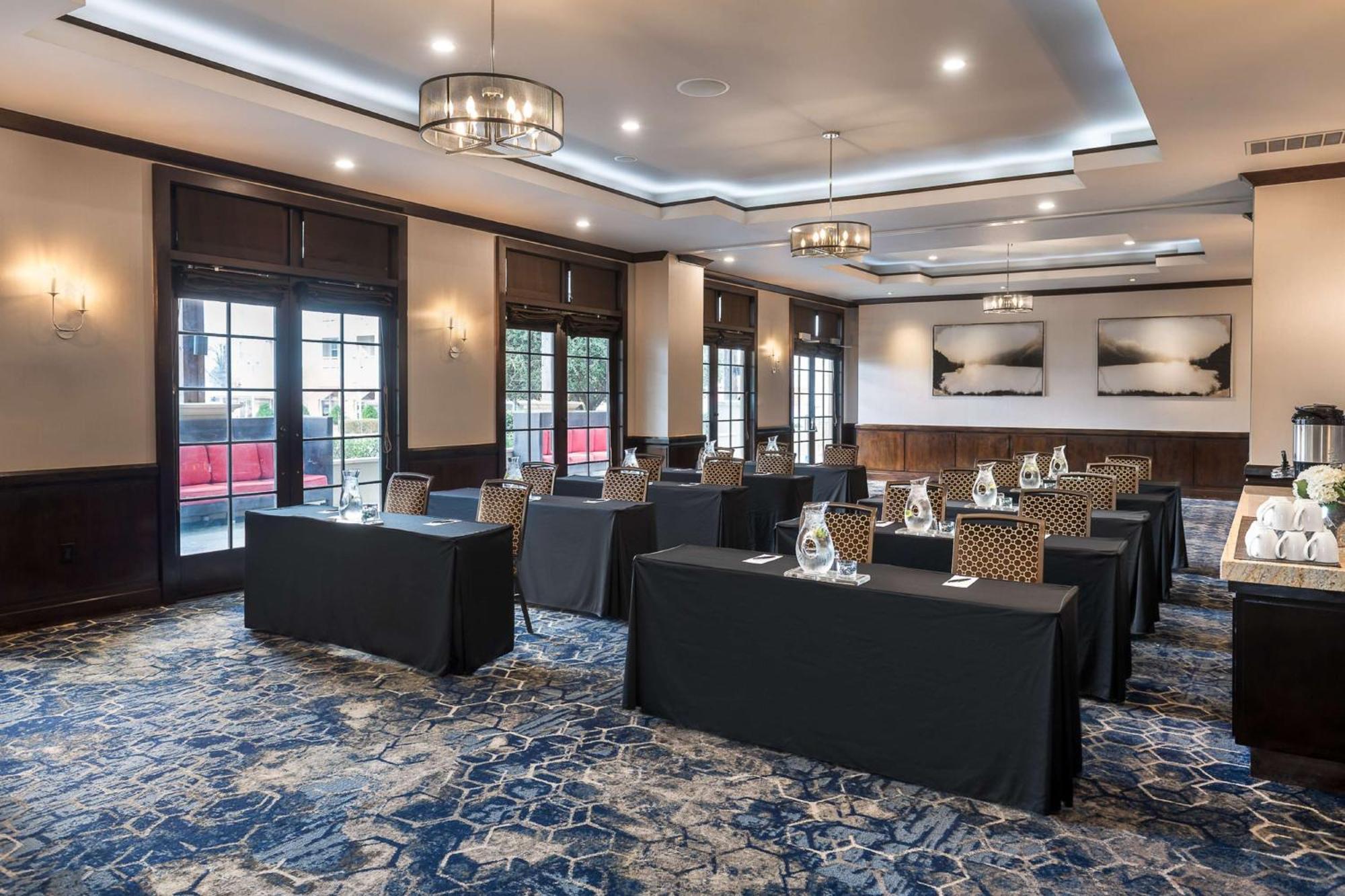 Juniper Hotel Cupertino, Curio Collection By Hilton Exterior foto